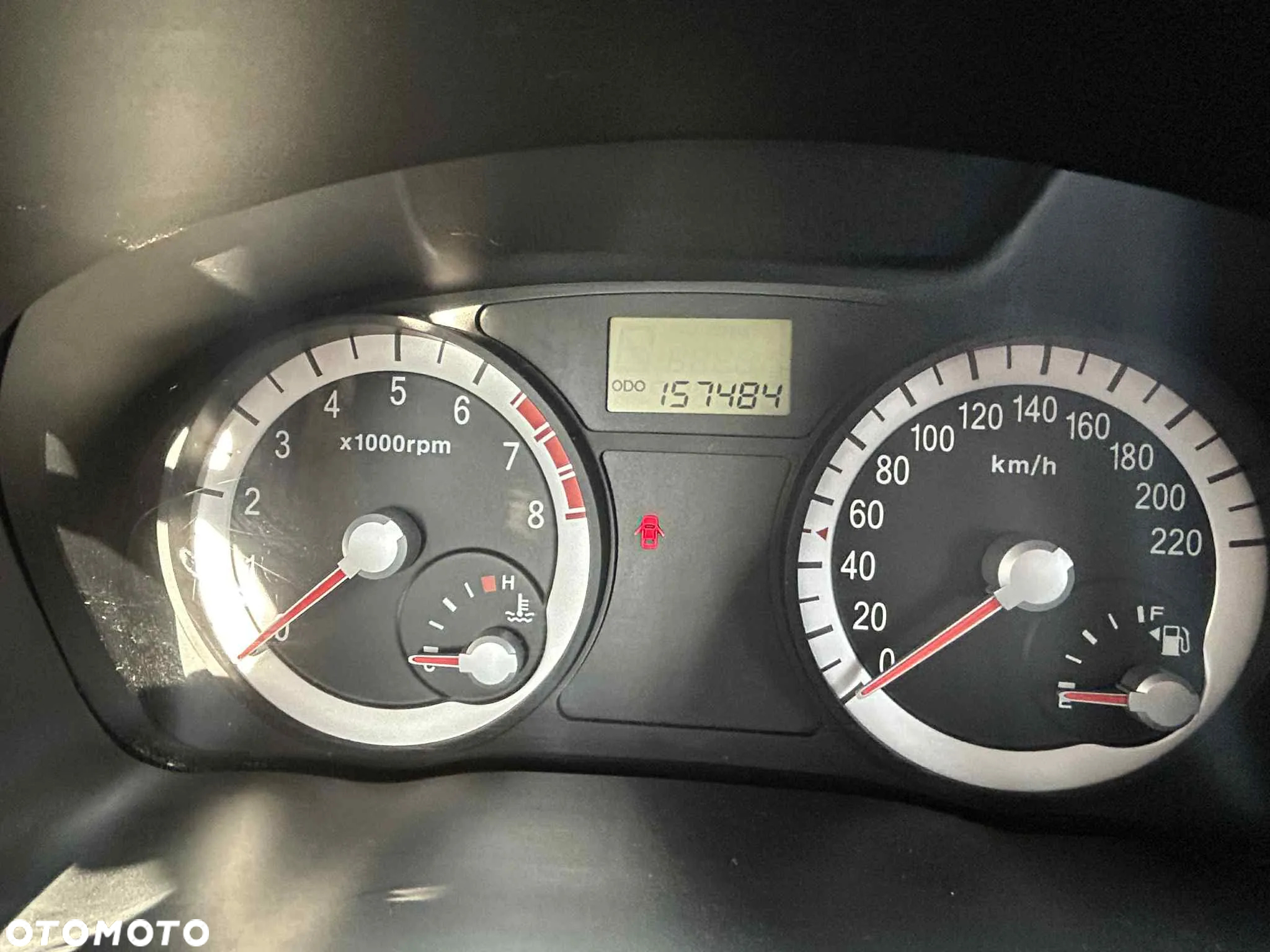 Kia Rio - 4