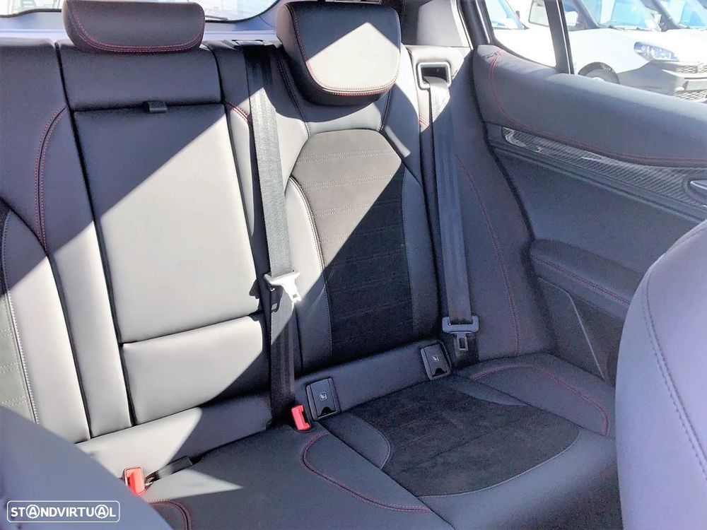 Alfa Romeo Stelvio 2.0 T Veloce TI Q4 AT8 - 15