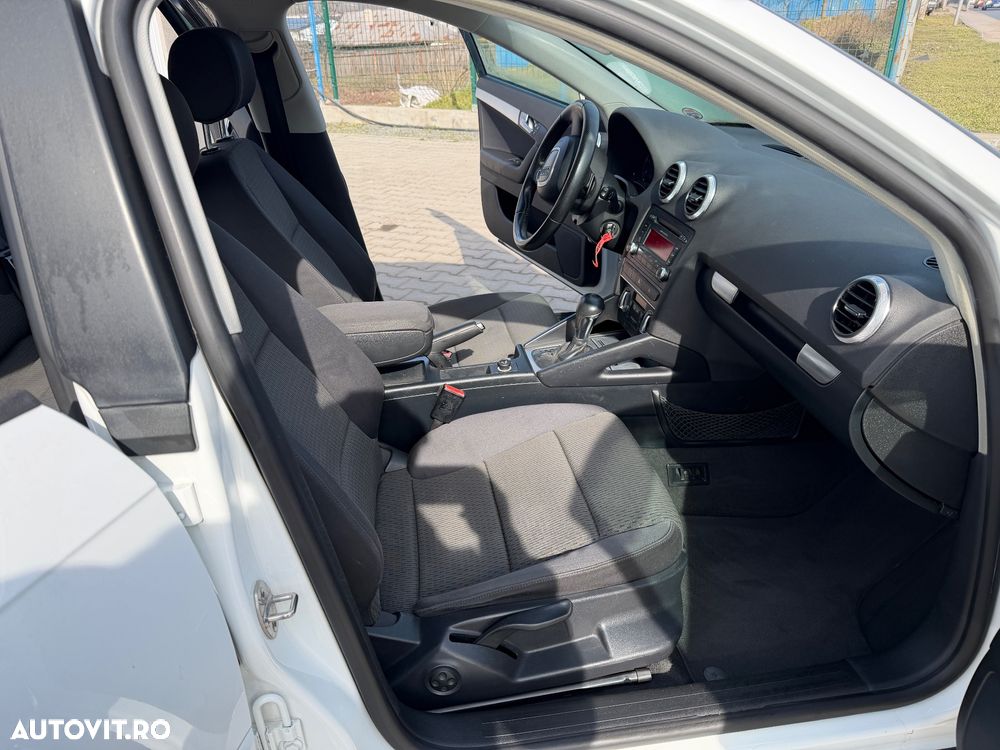 Audi A3 2.0 TDI ack DSG Ambition - 24