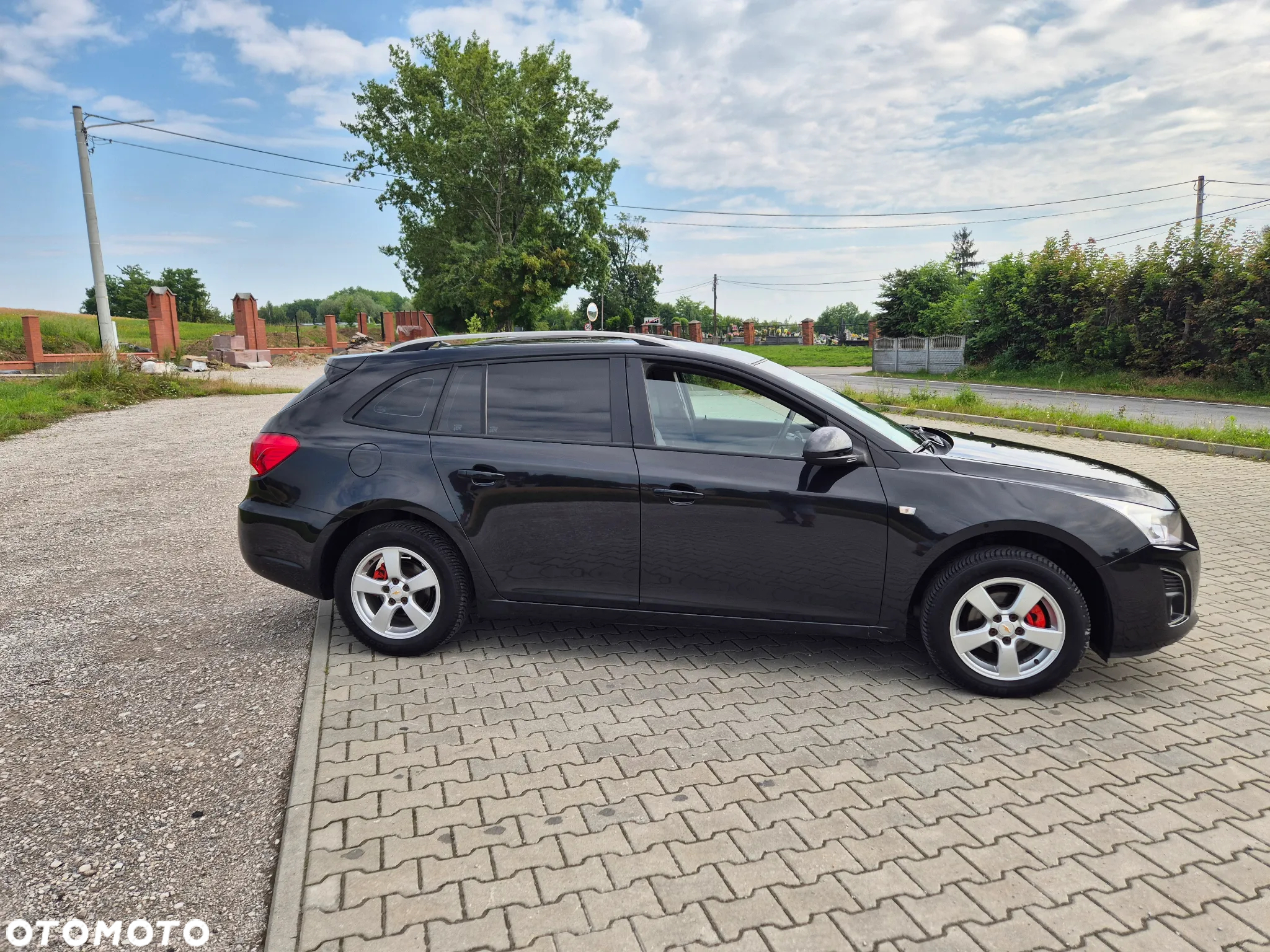 Chevrolet Cruze 1.6 LS+ - 3