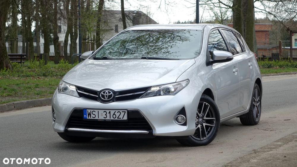 Toyota Auris - 25