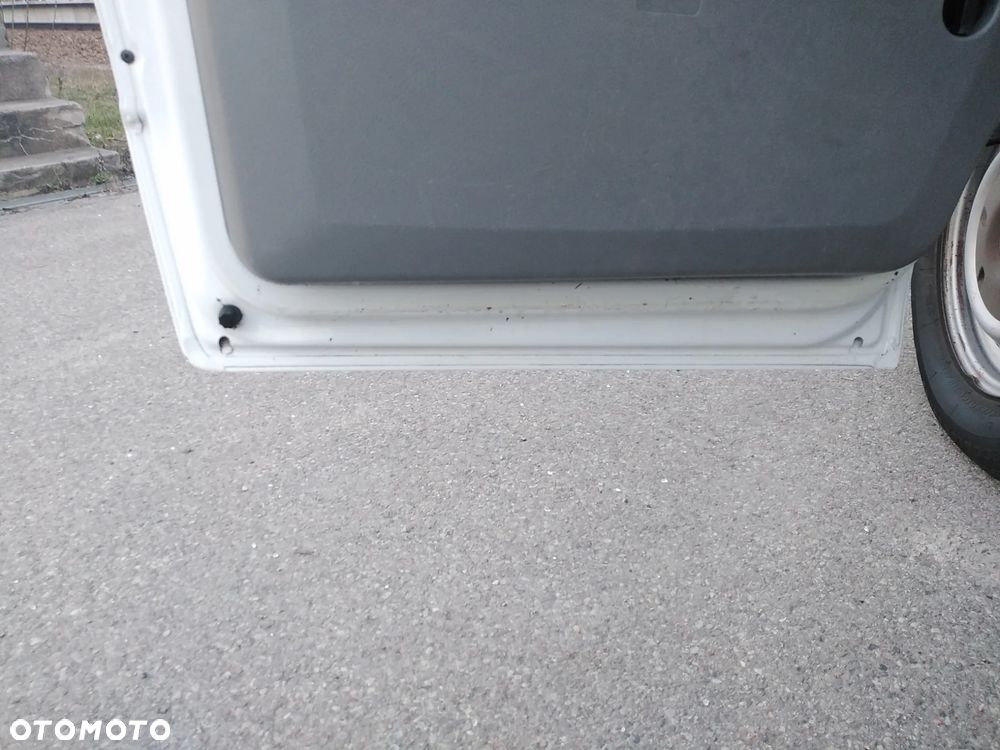 Mercedes-Benz Sprinter - 7