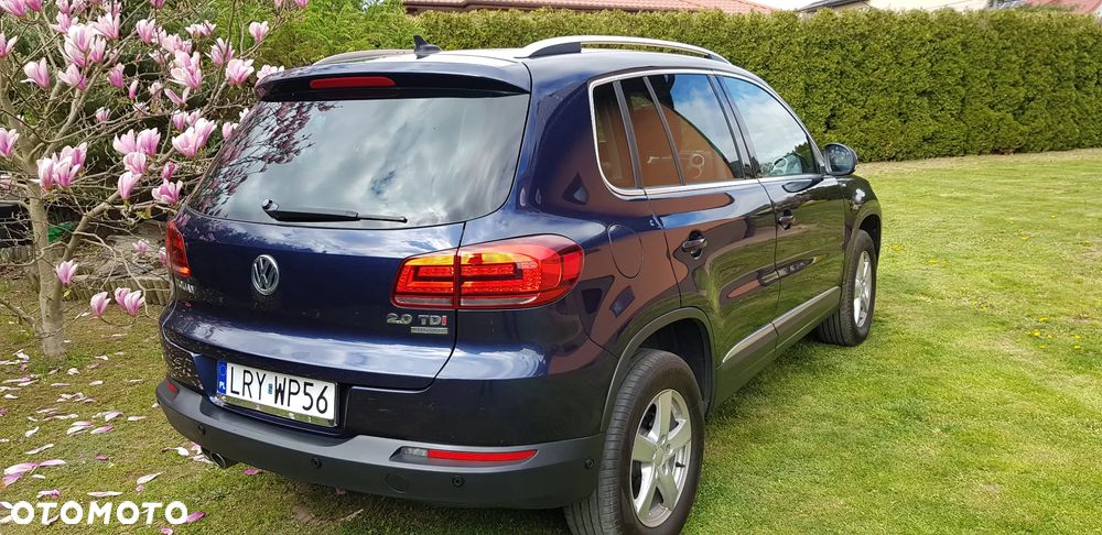 Volkswagen Tiguan 2.0 TDI DPF 4Motion BlueMotion Technology Lounge Sport & Style - 6