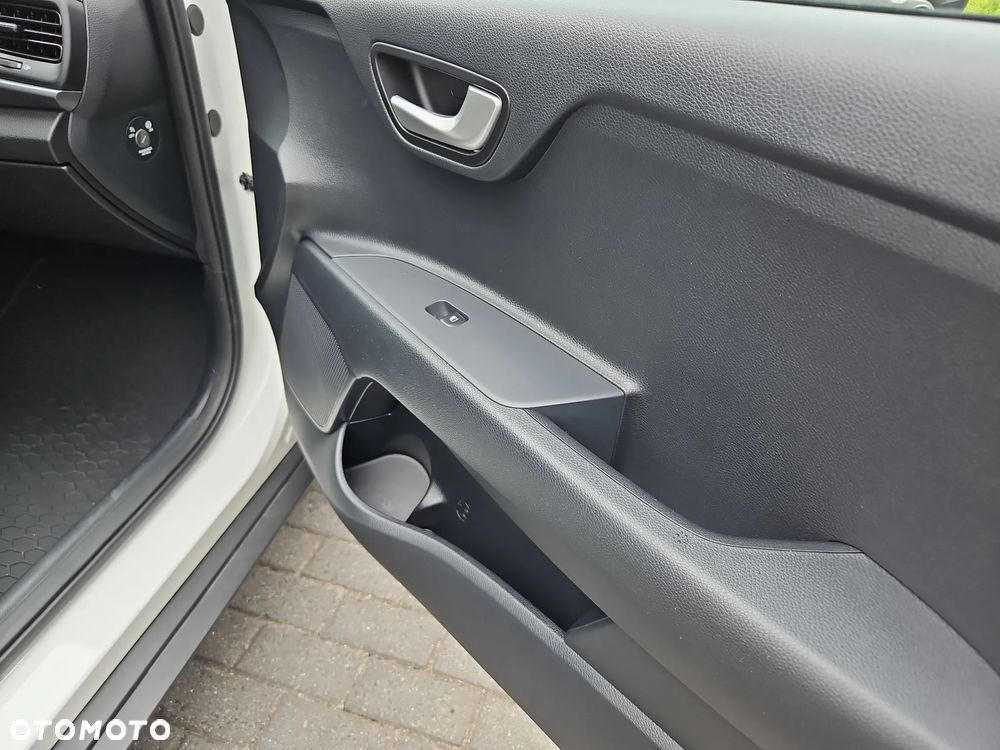 Kia Stonic 1.0 T-GDI M - 27