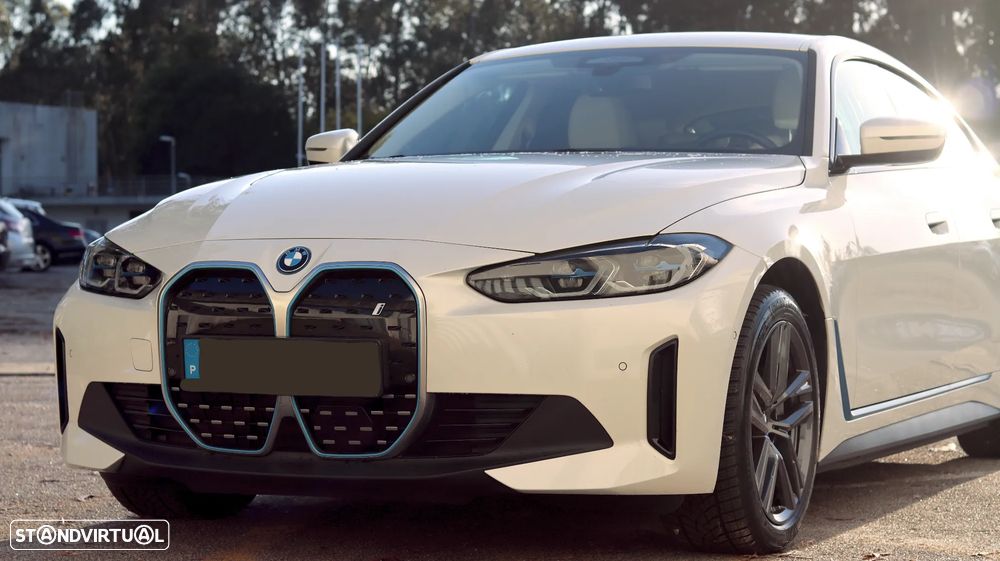 BMW i4 eDrive40