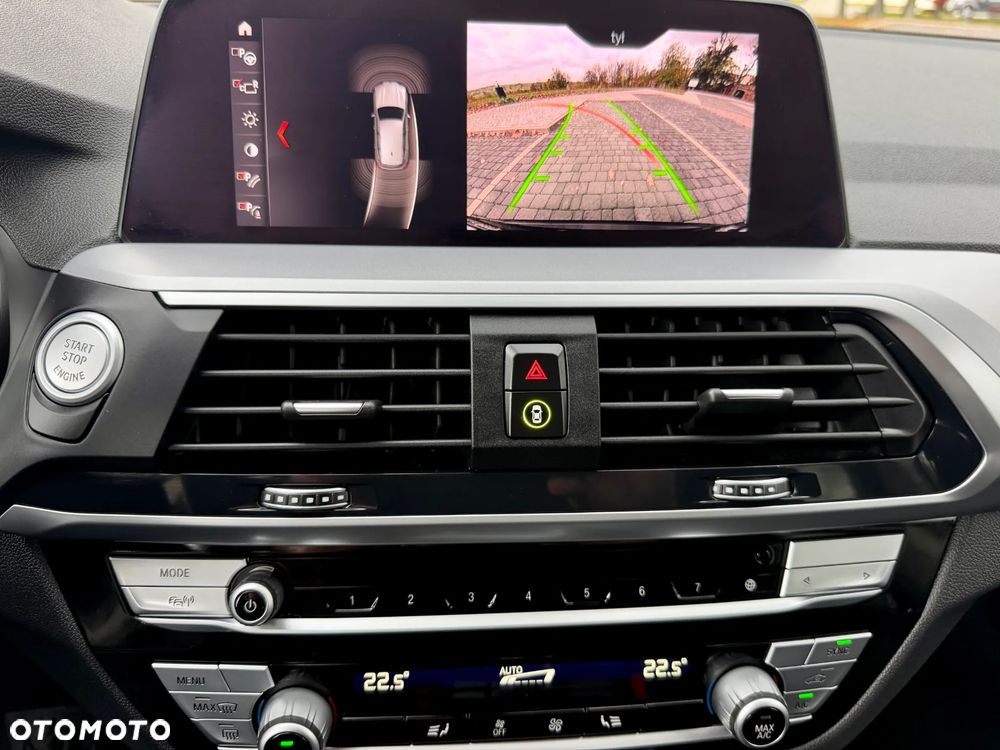 BMW X3 xDrive20d MHEV Advantage - 11