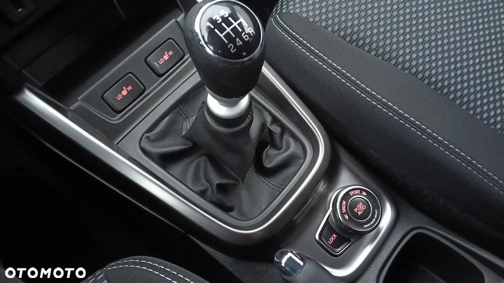 Suzuki Vitara 1.4 Boosterjet SHVS Elegance Sun 4WD - 39