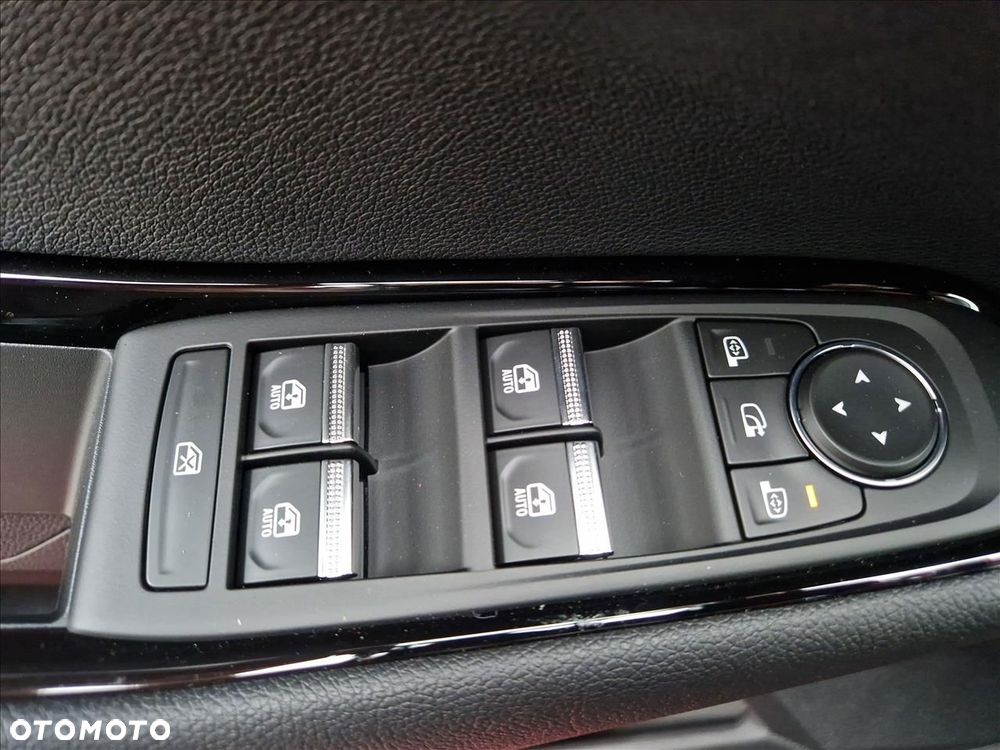 Renault Austral 1.3 TCe mild hybrid 150 Evolution - 23