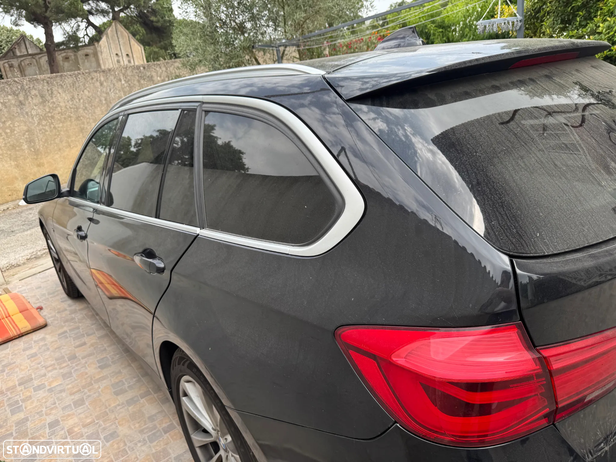 BMW 318 d Touring Auto - 4