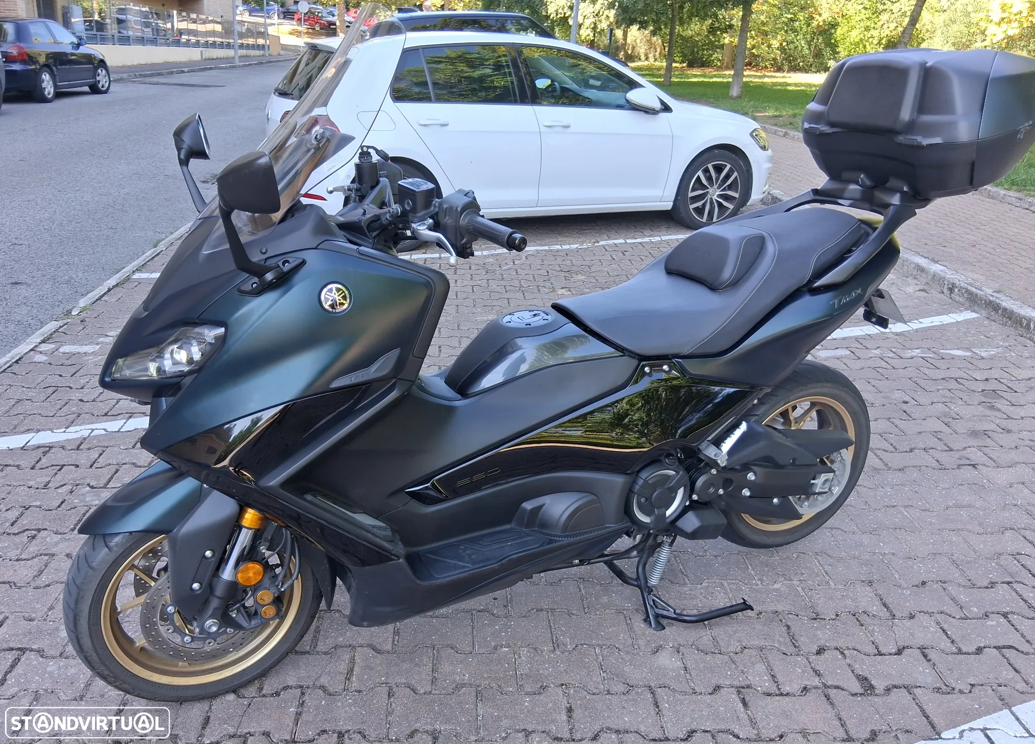 Yamaha TMAX Tech Max - 9