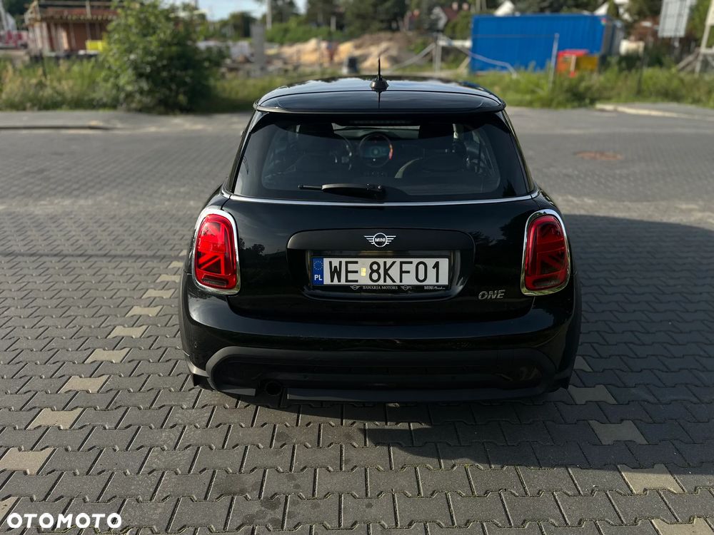 MINI ONE Classic Trim - 5