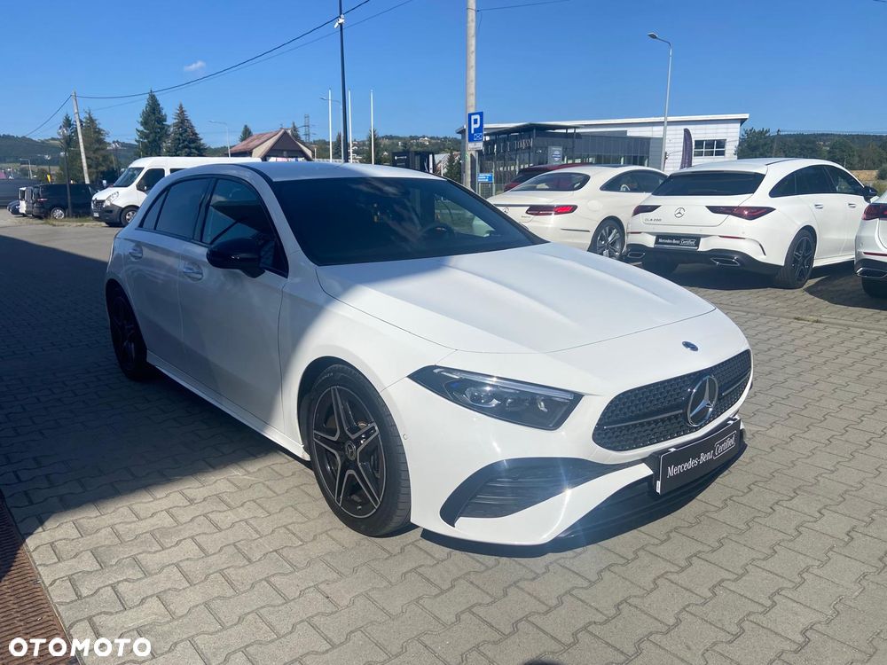 Mercedes-Benz Klasa A 200 AMG Line 7G-DCT - 3
