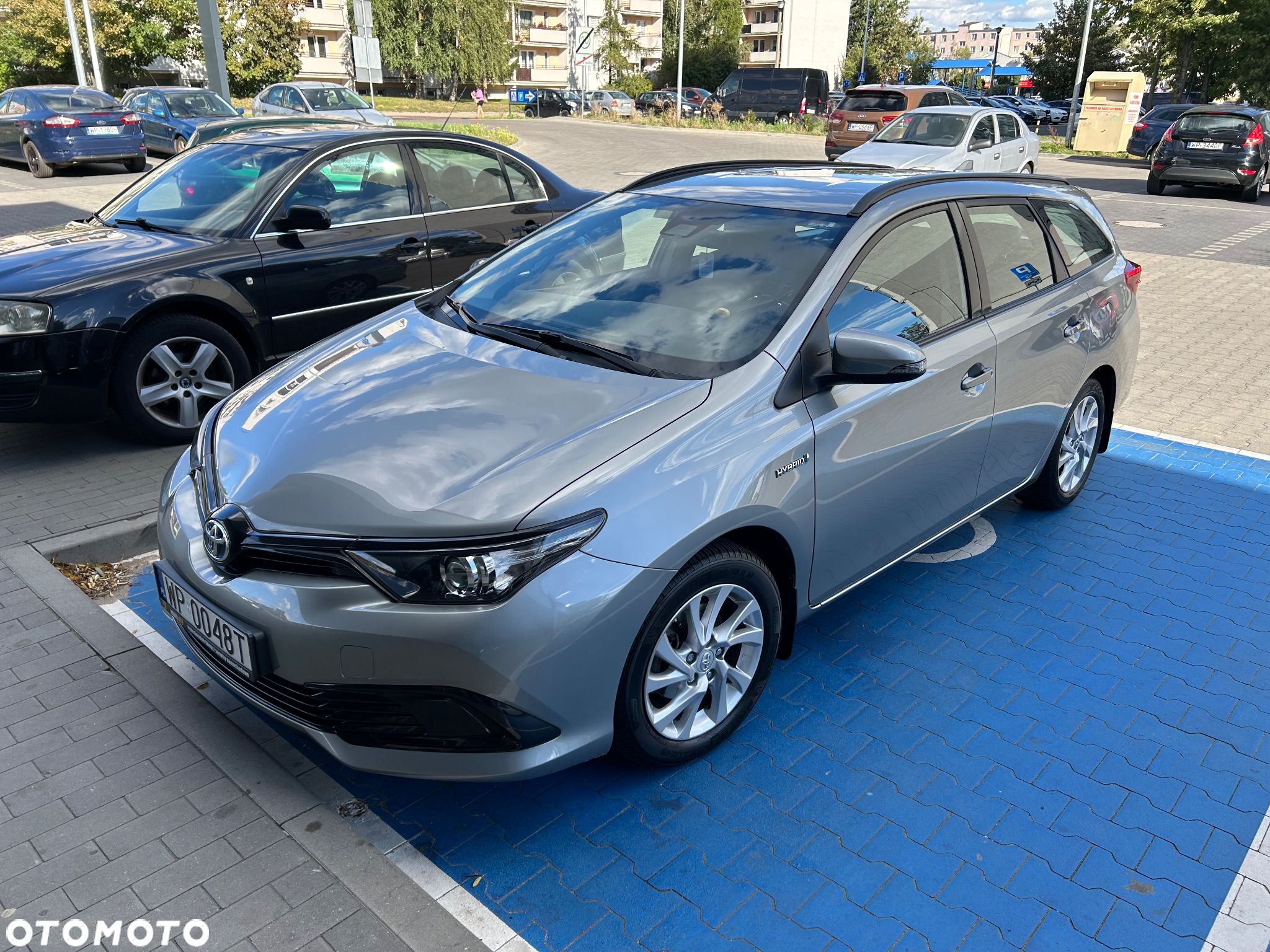 Toyota Auris - 1