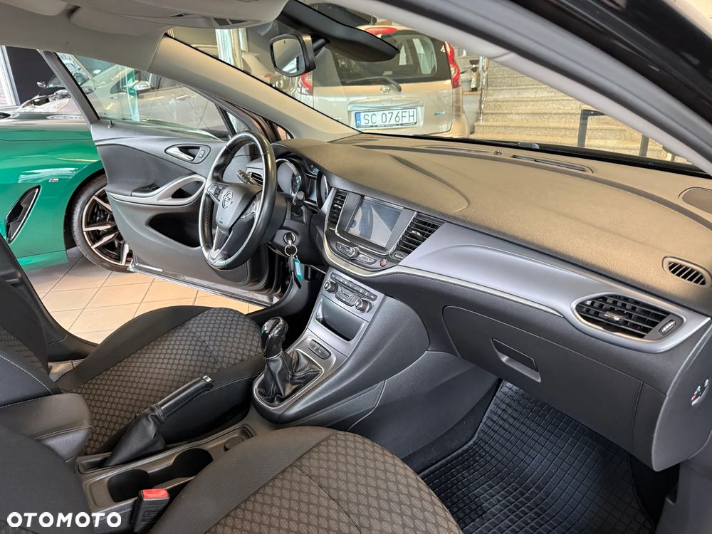Opel Astra - 26