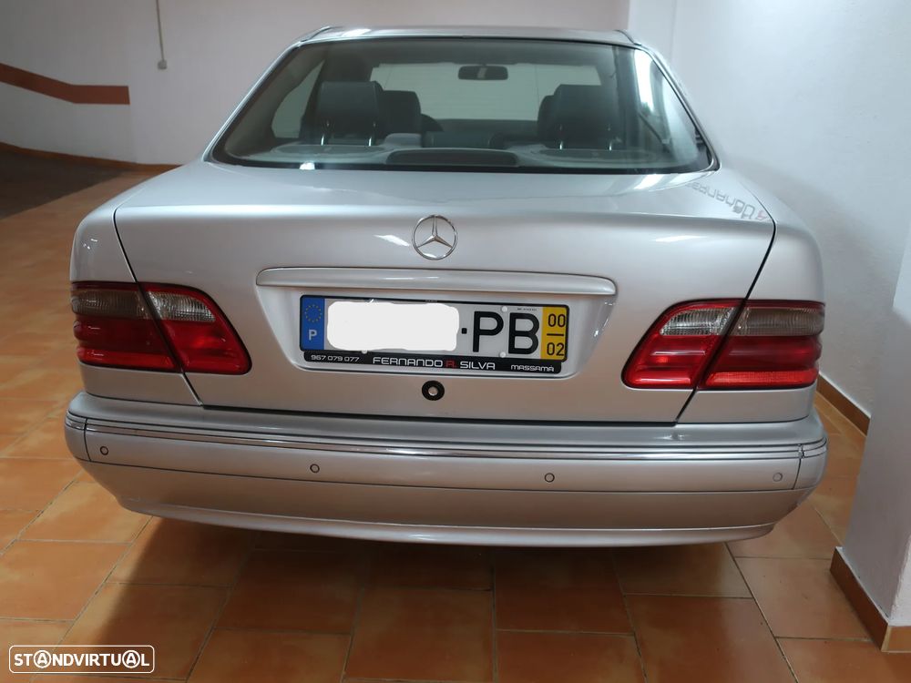 Mercedes-Benz E 220 CDI Elegance - 10
