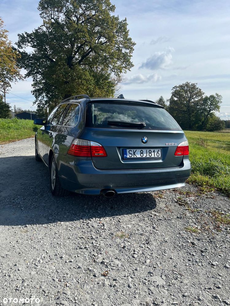 BMW Seria 5 520d - 12