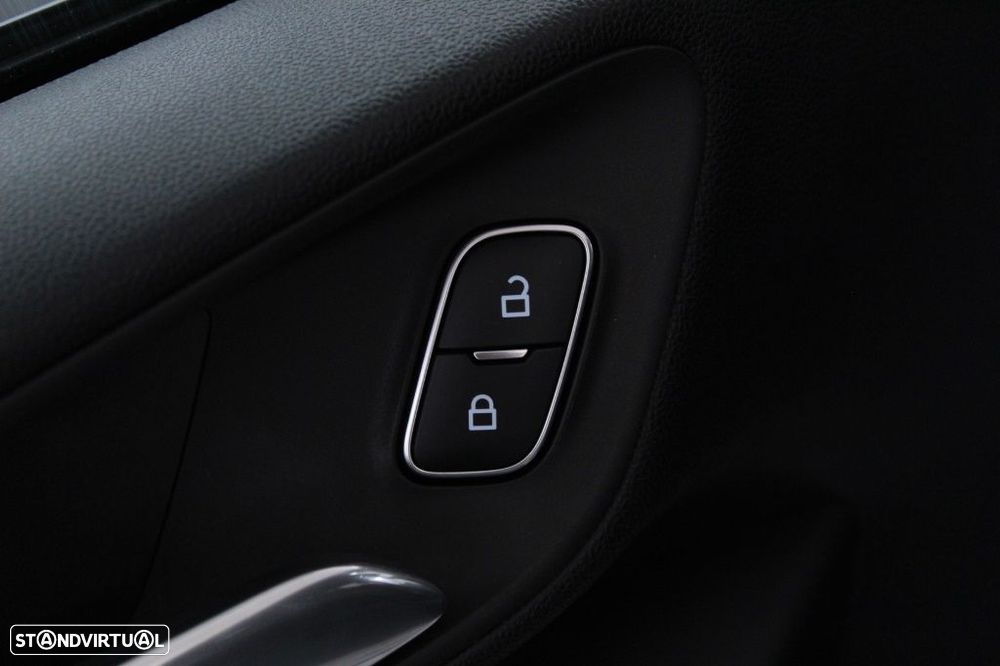 Ford Fiesta 1.0 EcoBoost ST-Line - 21