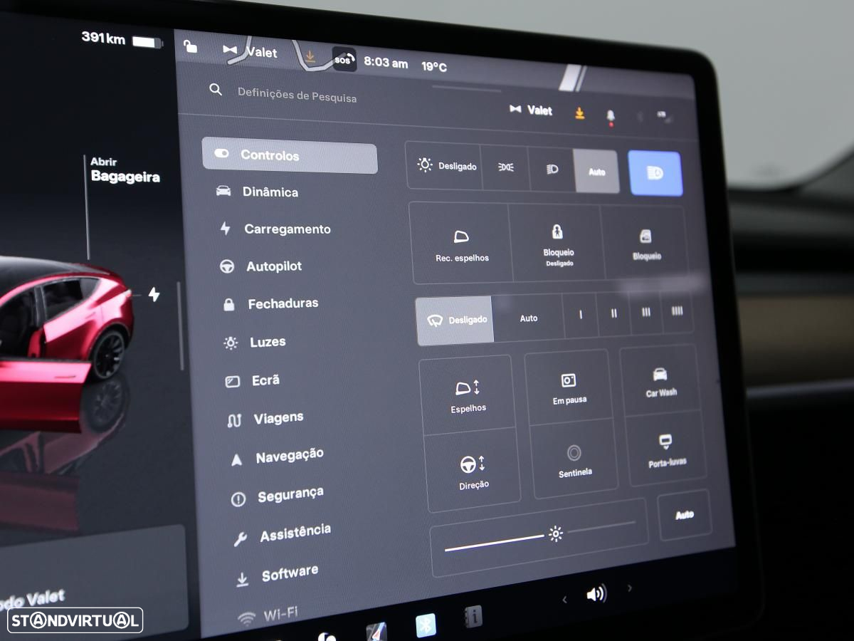 Tesla Model Y Long Range Dual Motor AWD - 17