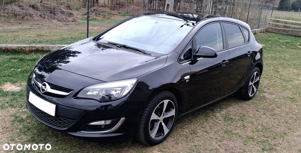 Opel Astra 1.4 150 Jahre - 1