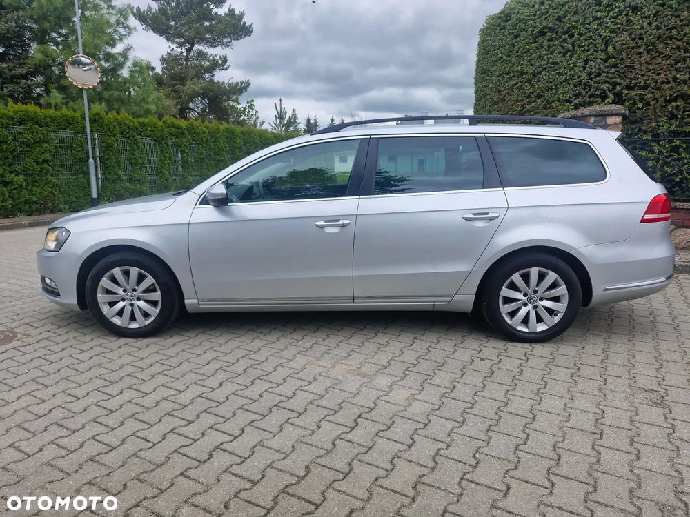 Volkswagen Passat 2.0 TDI DPF BlueMotion Technology Trendline - 2