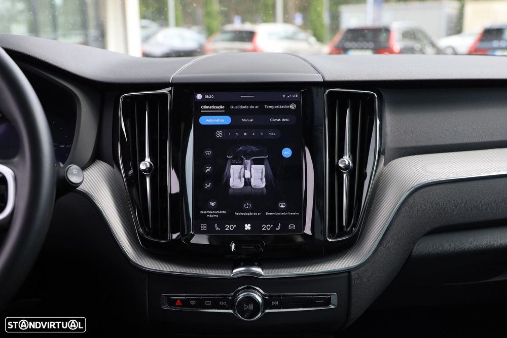 Volvo XC 60 2.0 T6 PHEV Black Edition AWD - 25