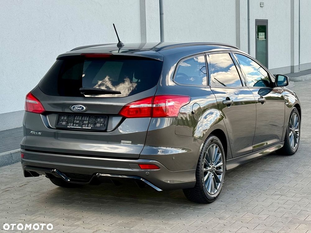 Ford Focus 1.0 EcoBoost ST-Line Black ASS - 14