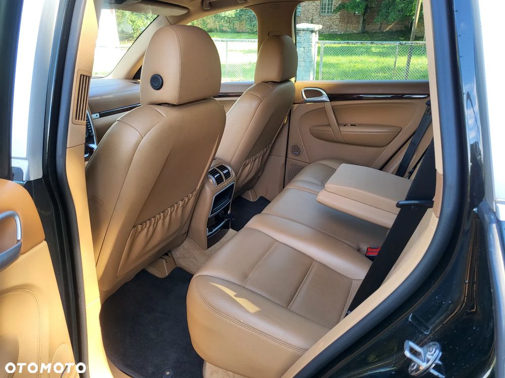 Porsche Cayenne S Tiptronic - 20