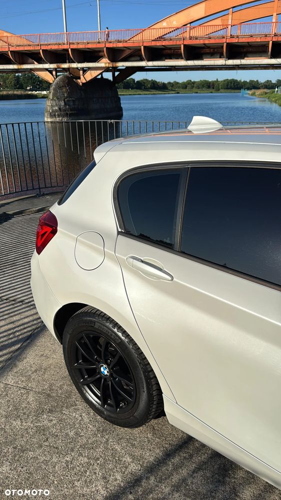 BMW Seria 1 118d Sport Line - 10
