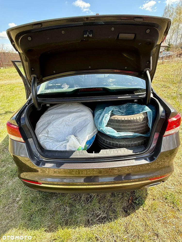 Kia Optima 1.7 CRDI L DCT - 13