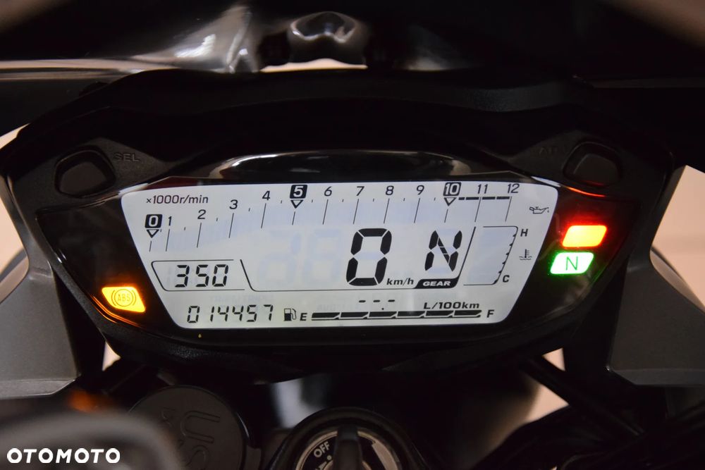 Suzuki SV - 6