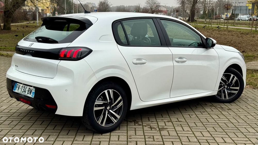 Peugeot 208 BlueHDi 100 Allure - 4