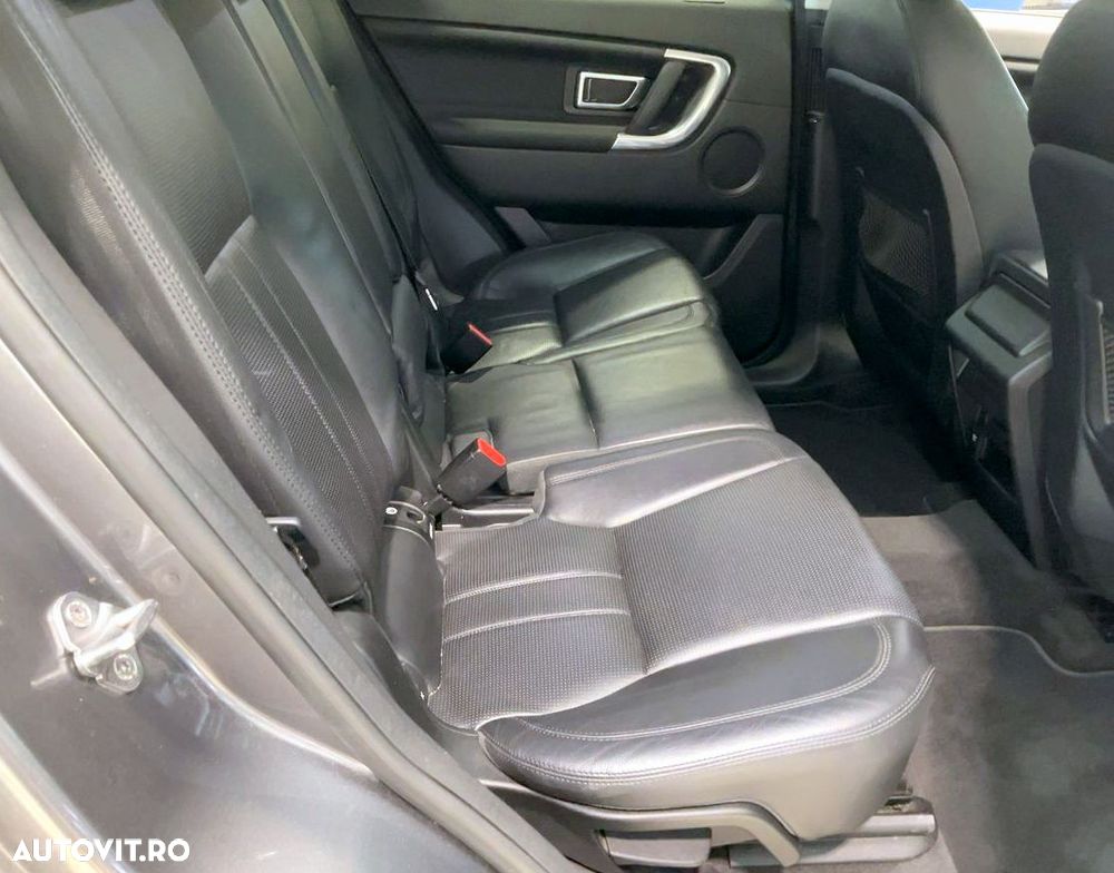 Land Rover Discovery Sport - 14