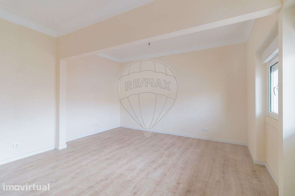 Apartamento T1 para arrendamento - Grande imagem: 2/13