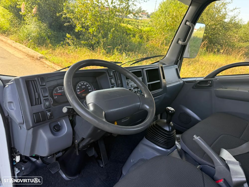 Isuzu NLR 3.0 35.150 Ch. Curto - 15