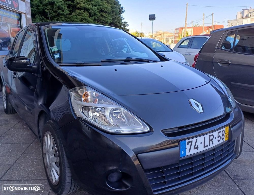 Renault Clio 1.2 16V Confort 130g - 2