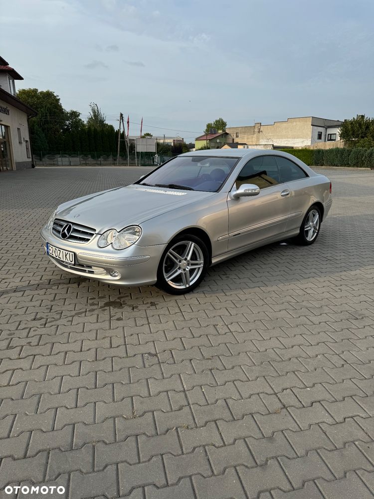 Mercedes-Benz CLK 320 - 1
