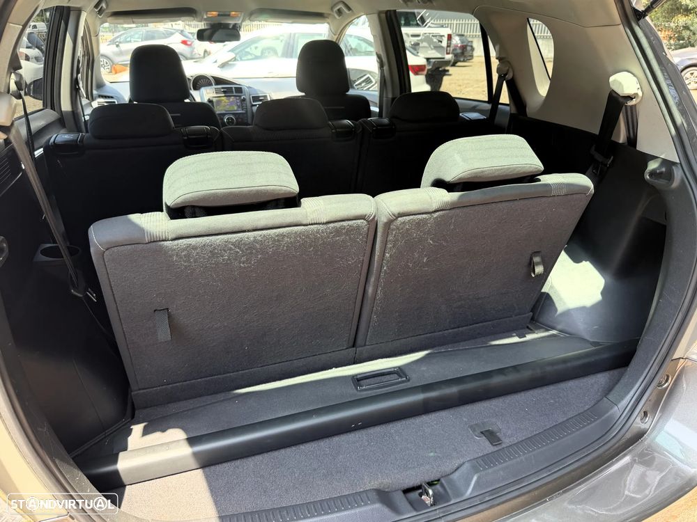 Toyota Verso 1.6 D-4D Comfort+GPS - 34