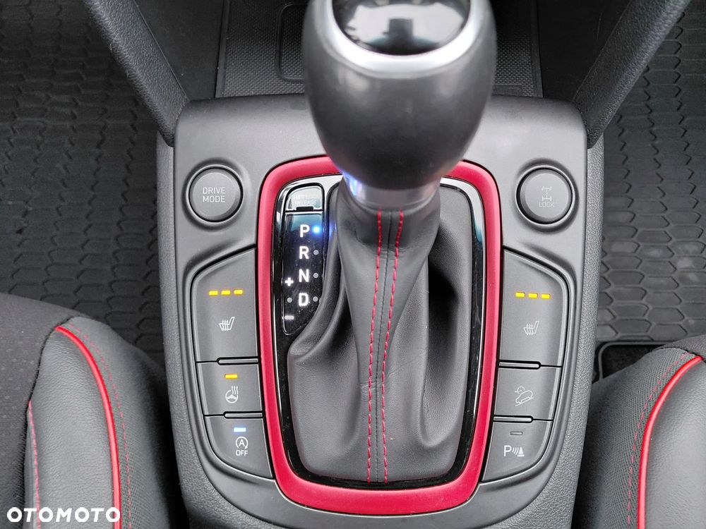 Hyundai Kona 1.6 T-GDI Premium 4WD DCT - 21