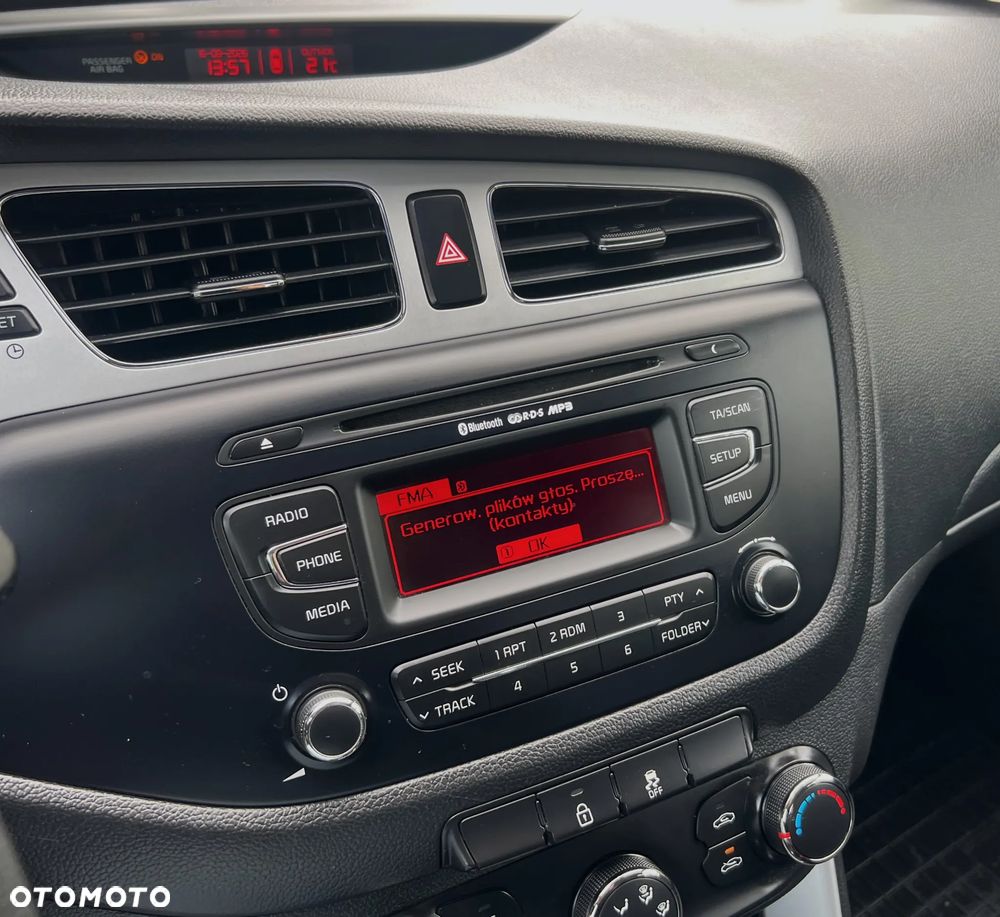 Kia Ceed 1.6 CRDi L - 19