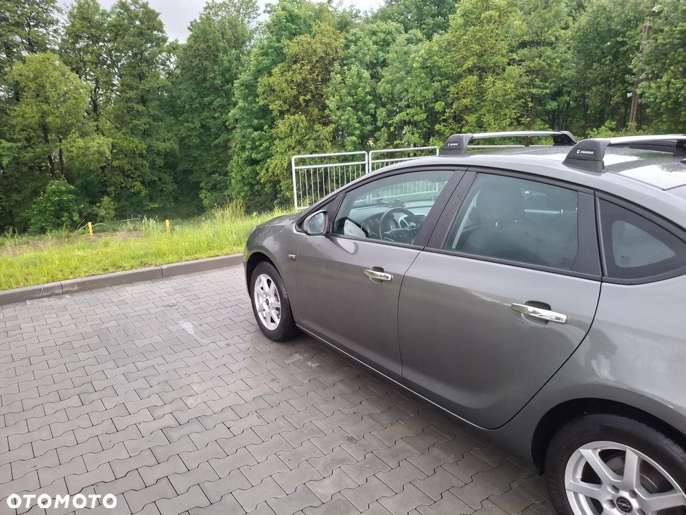 Opel Astra 1.4 T EU6 - 4