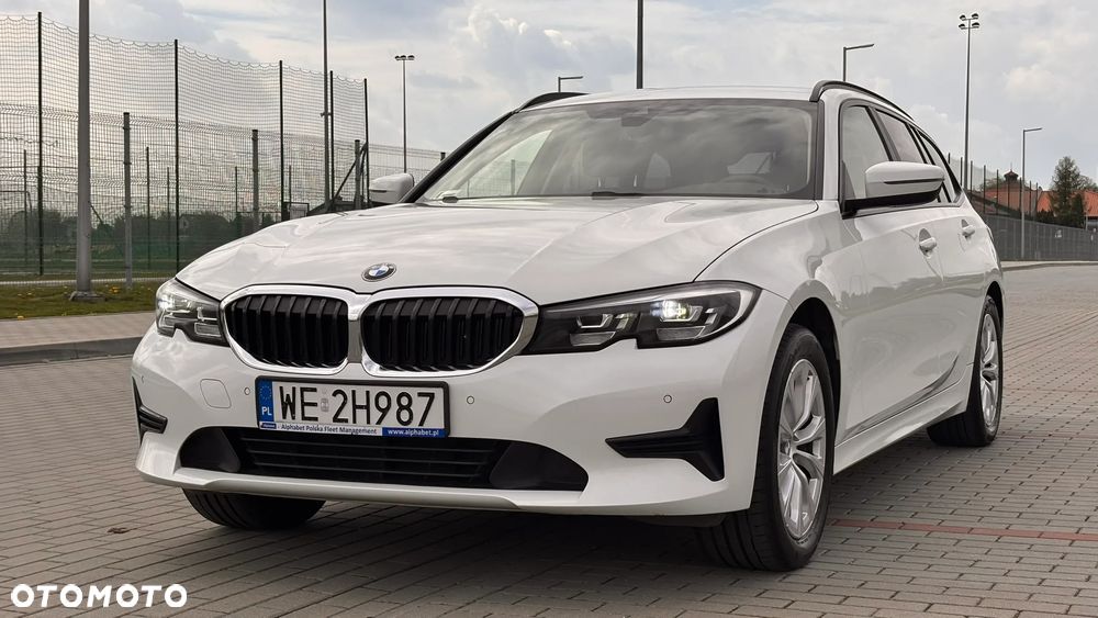 BMW Seria 3 318i Advantage - 3