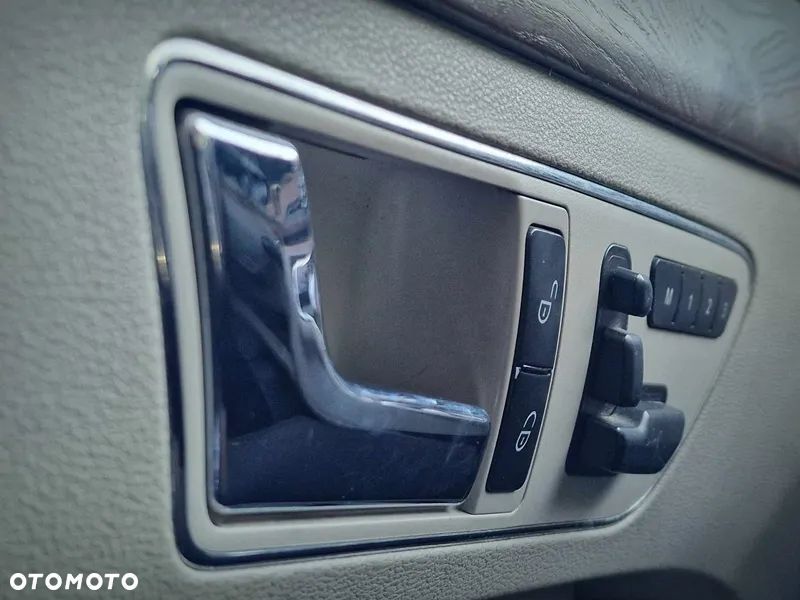 Mercedes-Benz Klasa E 350 CGI BlueEffICIENCY - 27