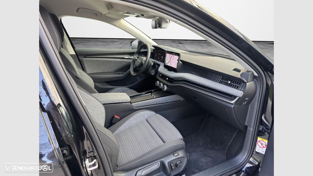 Skoda Superb 1.5 TSI iV Selection DSG - 11