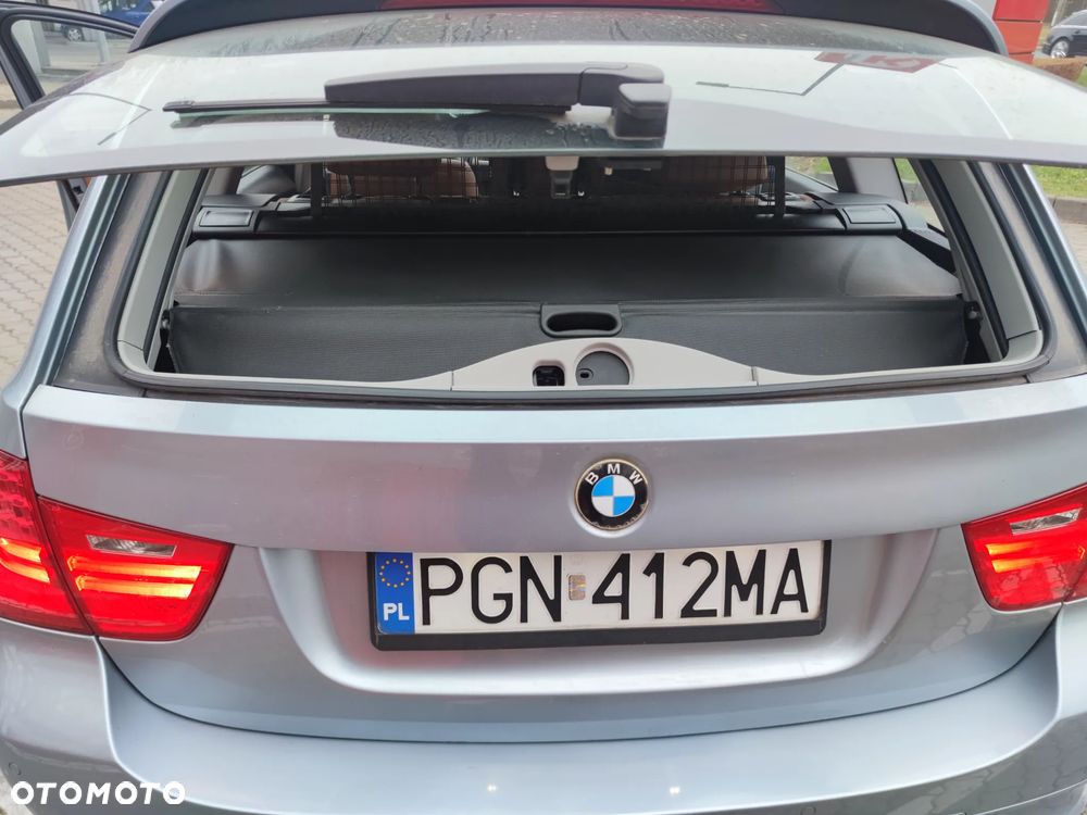 BMW Seria 3 320d - 5