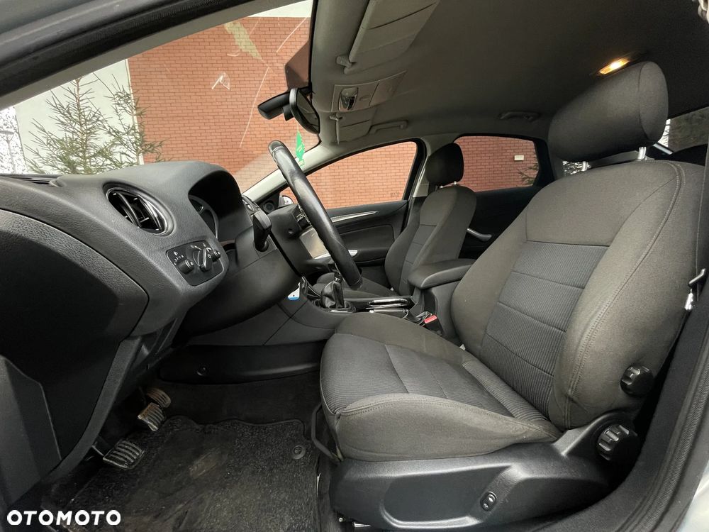 Ford Mondeo 2.0 Viva Titanium - 21