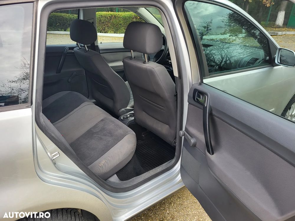 Volkswagen Polo 1.4 Comfortline - 14