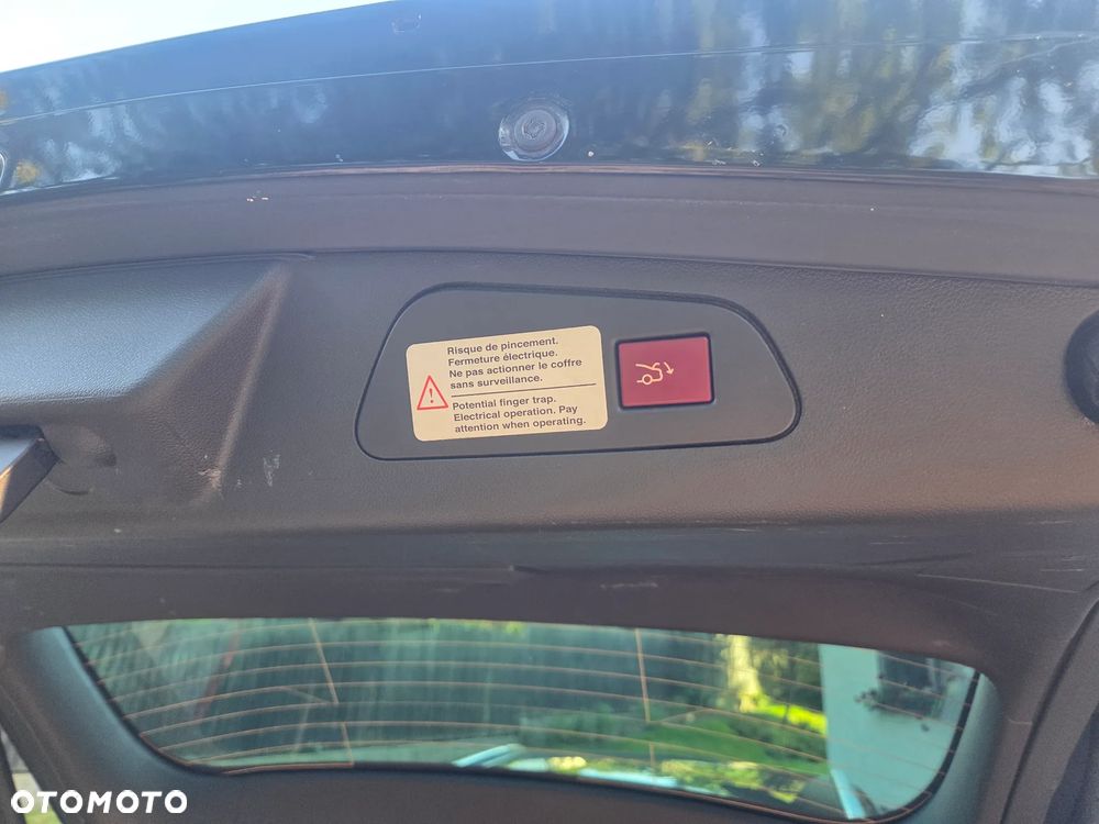 Peugeot 508 RXH BlueHDi 180 EAT6 Stop&Start - 23