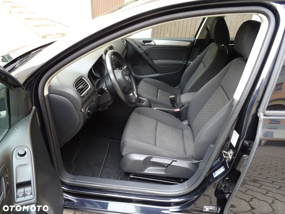 Volkswagen Golf 1.6 TDI DPF BlueMotion - 6