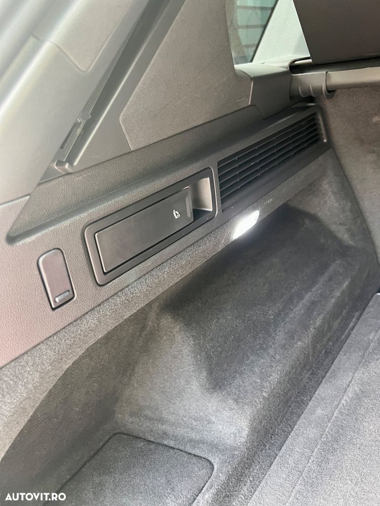Volkswagen Touareg V6 TDI R-Style - 13
