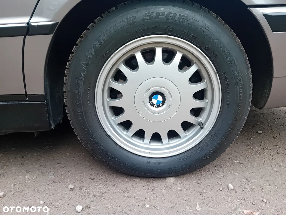 BMW Seria 7 740i V8 - 14